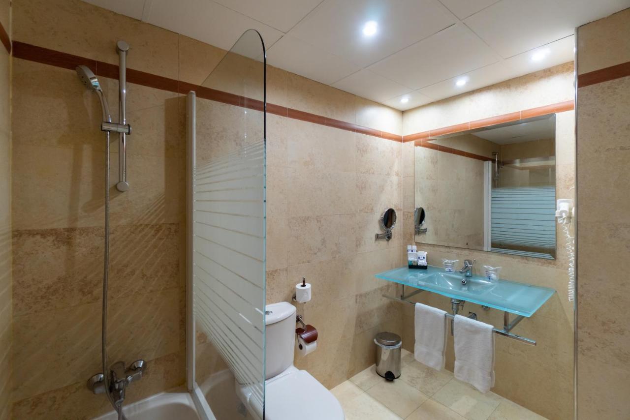Hotel Ms Maestranza Malaga Ngoại thất bức ảnh