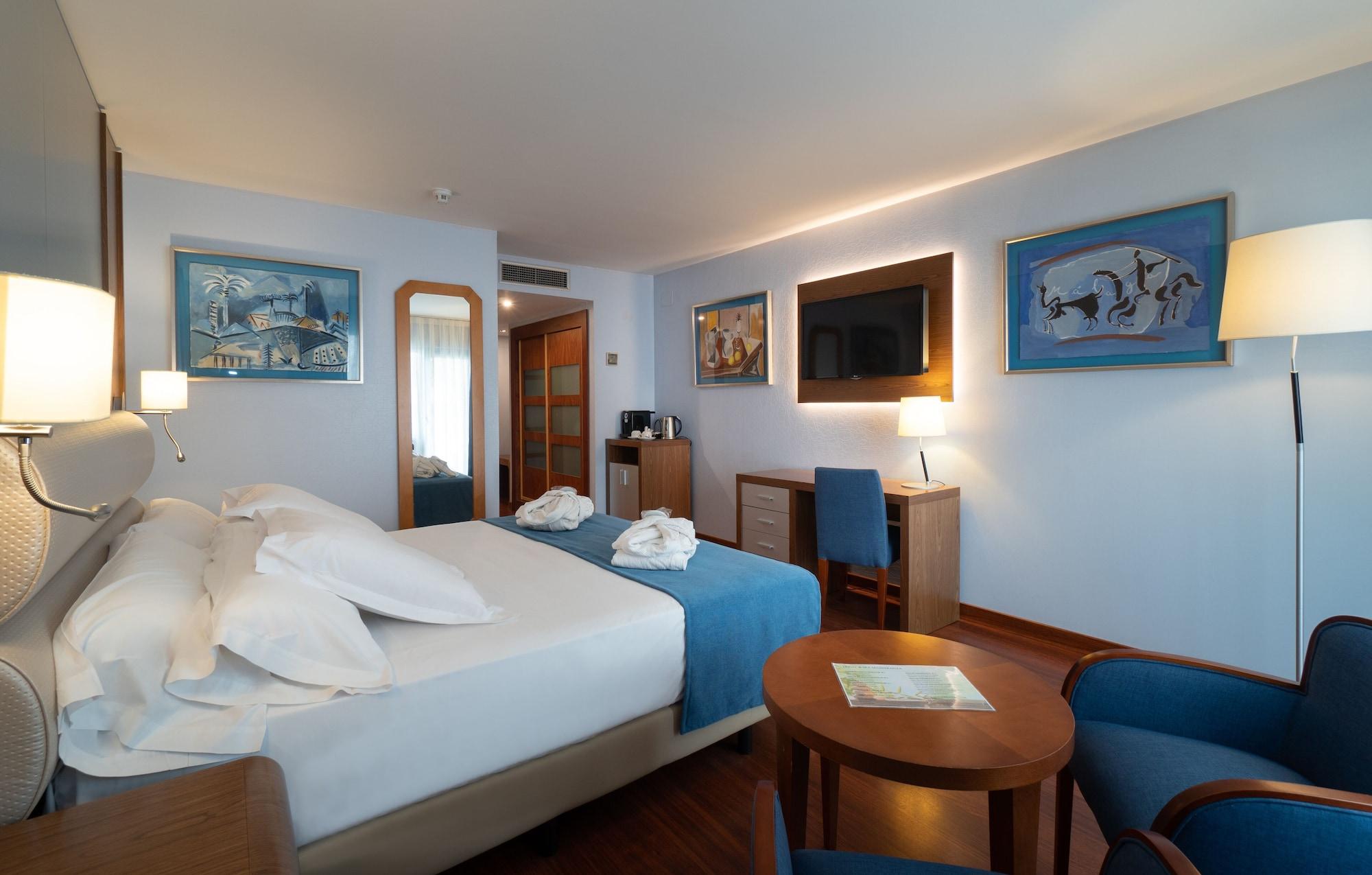 Hotel Ms Maestranza Malaga Ngoại thất bức ảnh